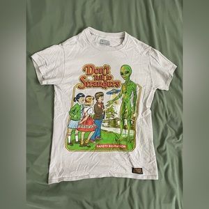 Graphic tee (Steven Rhodes)